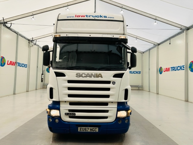 Scania R480 Rear Lift Sleeper Cab Flatbed Manual