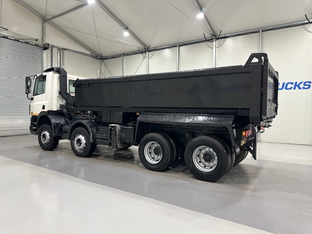 DAF CF85 360 8×4 Day Cab Steel Tipper