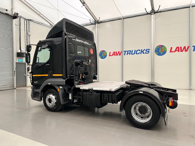 DAF LF 260 4×2 Rest Cab Tractor Unit