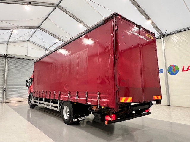 Scania P230 4×2 Sleeper Cab Curtainsider