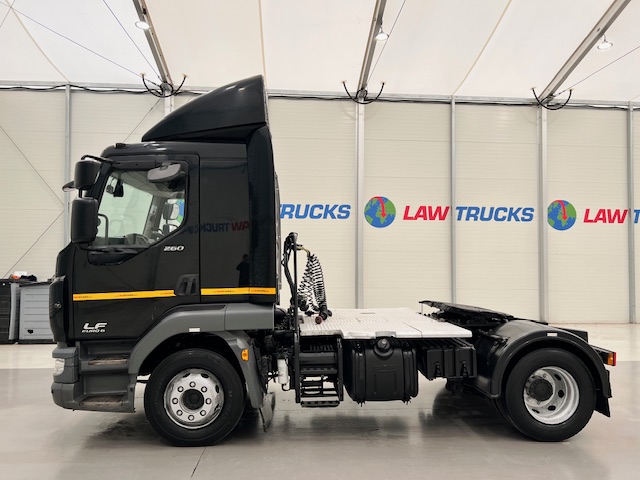 DAF LF 260 4×2 Rest Cab Tractor Unit