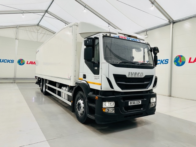 Iveco Stralis 310 AT 6×2 Box Van