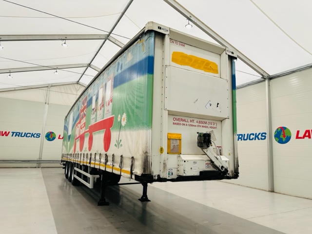 Don Bur Tri Axle 4.40m Curtainsider Trailer