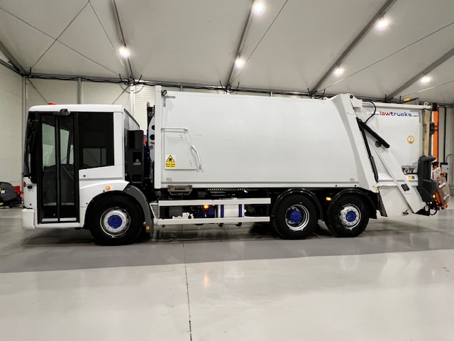 Mercedes Econic 2630 6×2 Refuse Bin Lorry