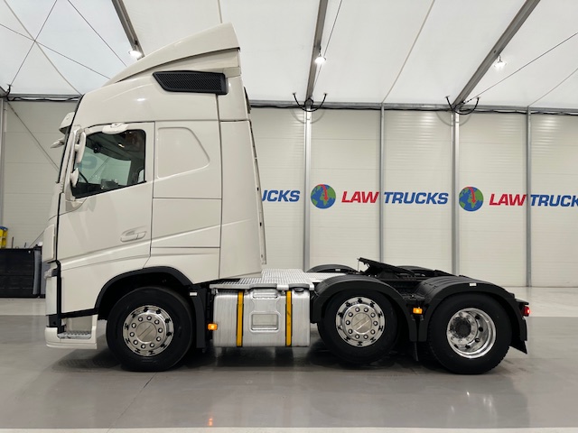 Volvo FH 460 6×2 Midlift Tractor Unit