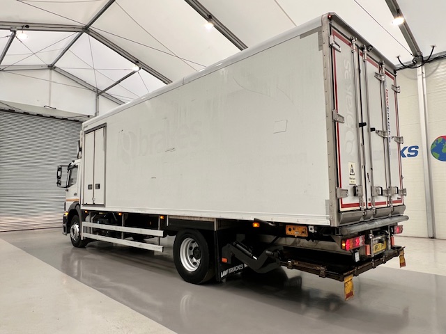Mercedes Axor 1824 Day Cab Fridge Box