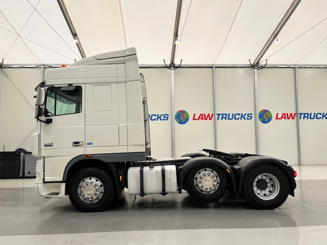 DAF XF105 460 6×2 Space Cab Tractor Unit