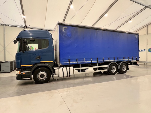Scania G440 6×2 10 Tyre Sleeper Cab Curtainsider