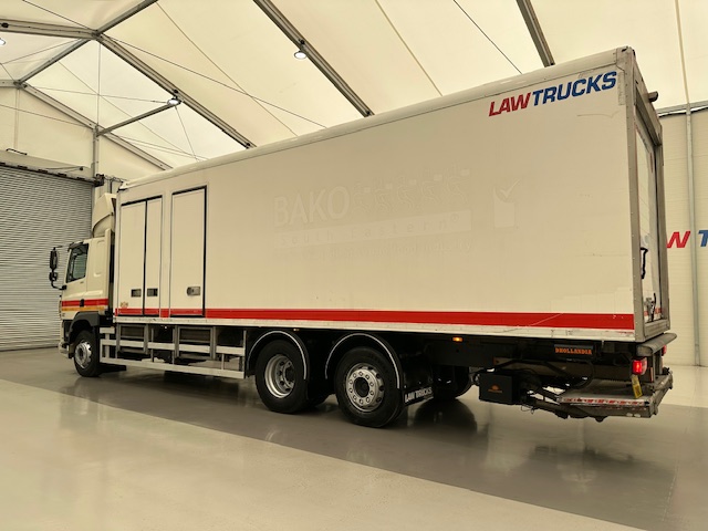 DAF CF 370 6×2 Sleeper Cab Fridge Box