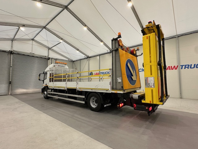 Iveco Eurocargo 180E25 Dropside Traffic Management Truck