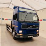 Volvo FM7 250 Globetrotter Flatbed - thumbnail