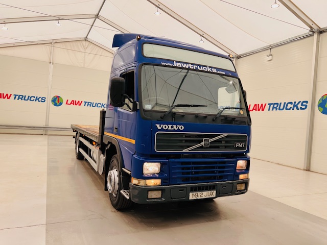Volvo FM7 250 Globetrotter Flatbed