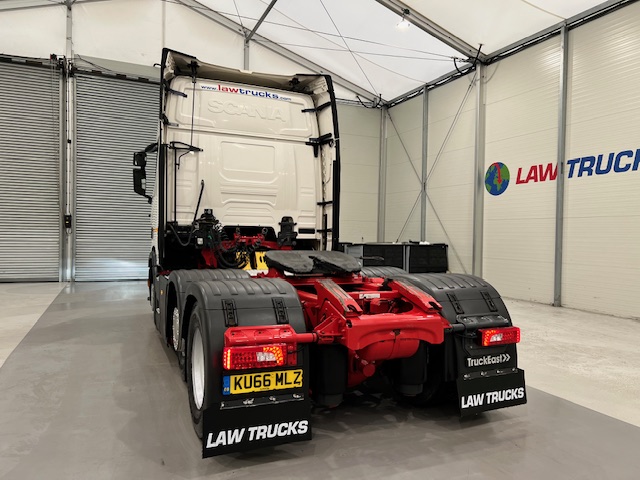 Scania R450 6×2 Midlift Highline Tractor Unit