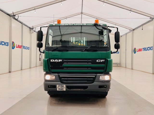 DAF CF75 310 Rear Lift Day Cab Dropside Brick Grab