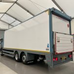 MAN TGS 26.360 6×2 Sleeper Cab Insulated Box Van - thumbnail