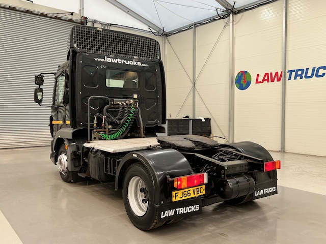 DAF LF 260 4×2 Rest Cab Tractor Unit