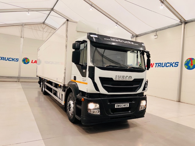 Iveco Stralis 310 AT 6×2 Box Van
