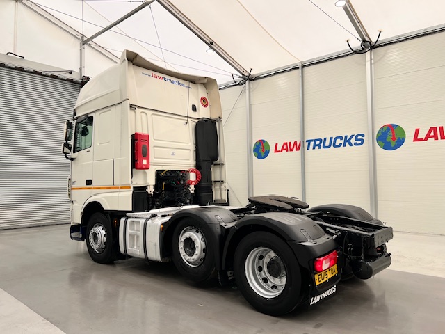 DAF XF 460 6×2 Midlift Tractor Unit