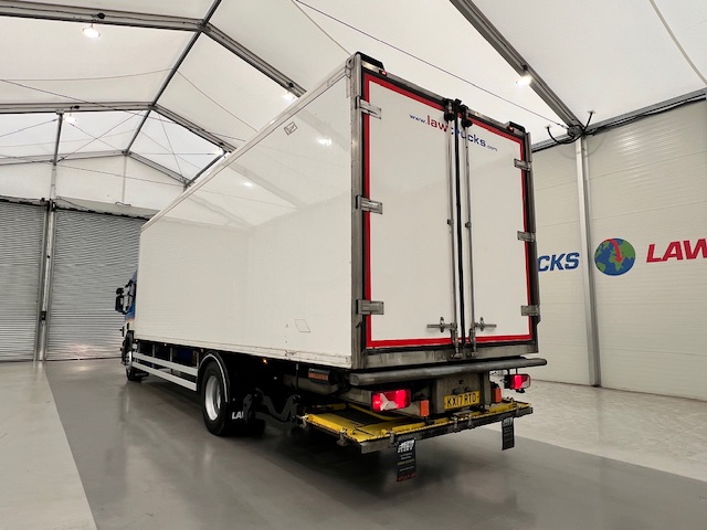 Scania P250 4×2 Sleeper Cab Fridge Box