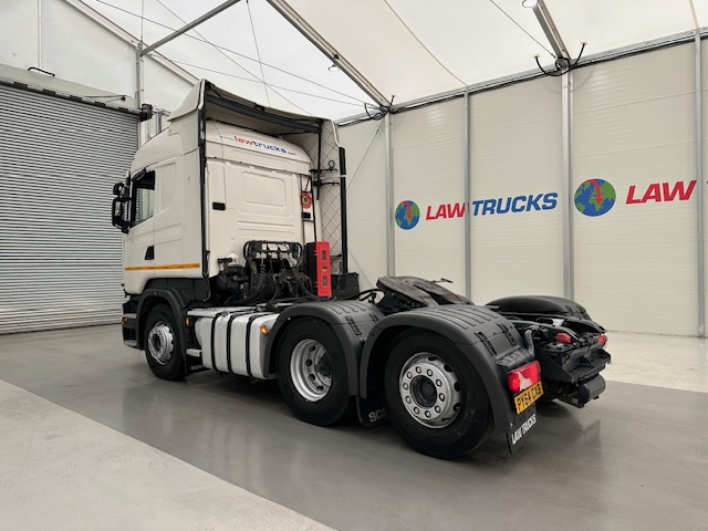 Scania R450 6×2 Rear Lift Highline Tractor Unit PTO