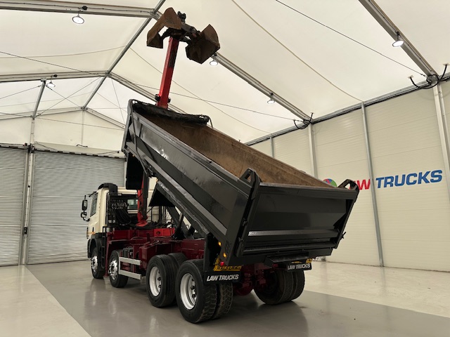DAF CF85 410 8×4 Day Cab Steel Tipper Grab