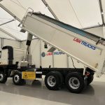 Volvo FM 410 8×4 Sleeper Cab Tar Spec Tipper - thumbnail
