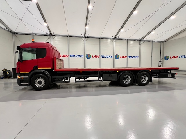 Scania P320 6×2 10 Tyre Rear Lift Flatbed