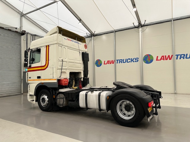 DAF XF95 430 4×2 Tractor Unit Manual