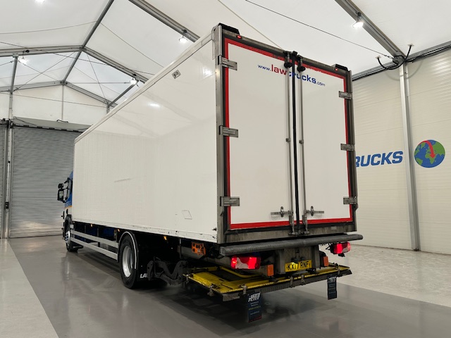 Scania P250 4×2 Sleeper Cab Fridge Box