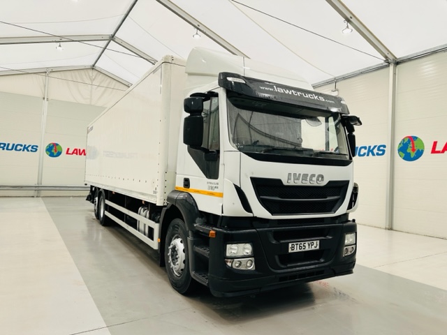 Iveco Stralis 310 AT 6×2 Box Van