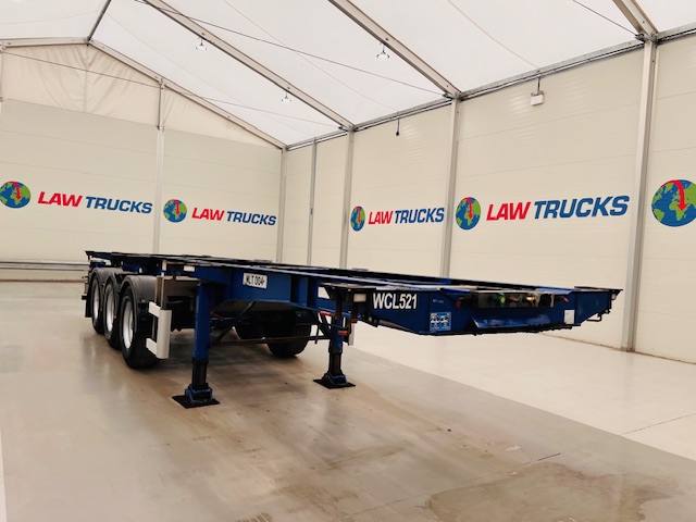 Montracon Tri Axle Sliding Skeletal Trailer BPW