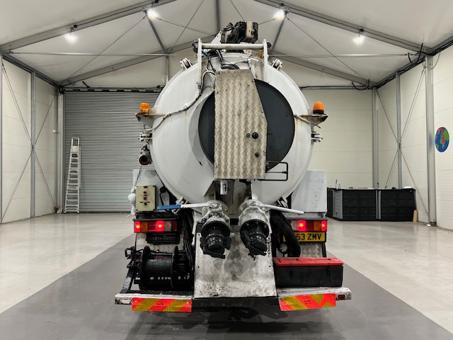 Mercedes Atego 2628 6×4 Day Cab Vacuum Tanker