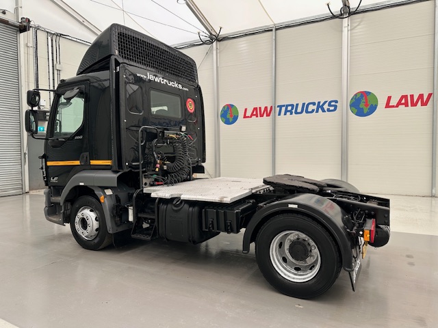 DAF LF 260 4×2 Rest Cab Tractor Unit