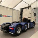Volvo FH 500 Euro 5 6×2 Tractor Unit Safari Edition - thumbnail