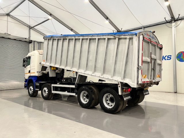 Scania R410 8×4 Sleeper Cab Bulk Tipper