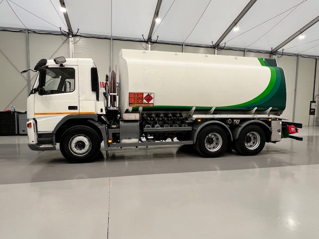 Volvo FM9 300 19000 Litre Fuel Tanker