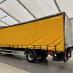 Mercedes Axor 1824 Day Cab Curtainsider Manual - thumbnail