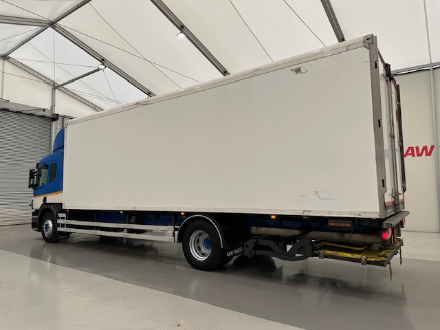 Scania P250 4×2 Sleeper Cab Fridge Box
