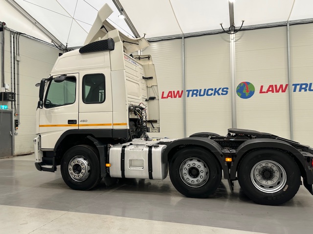 Volvo FM 450 6×2 Midlift Tractor Unit