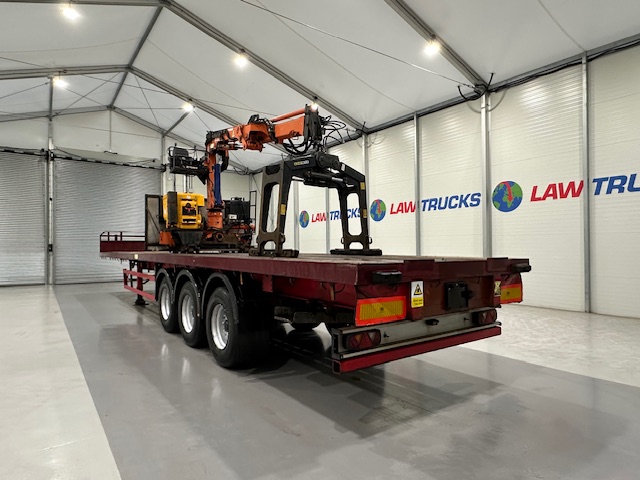 Montracon Tri Axle Flatbed Brick Grab Trailer