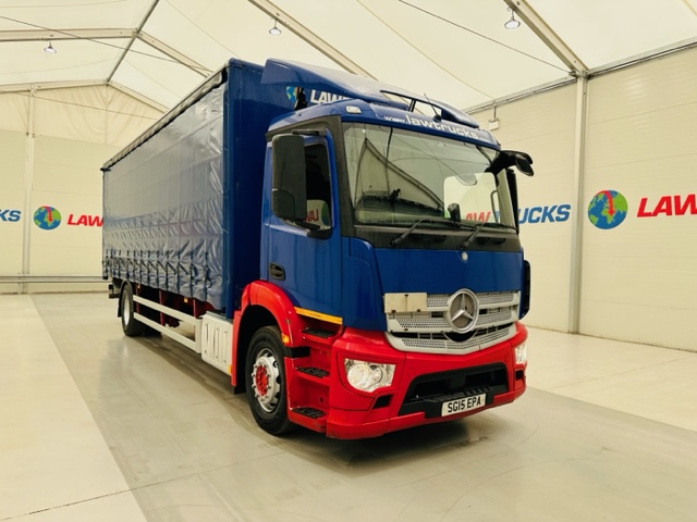 Mercedes Actros 1824 Day Cab Curtainsider