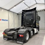 Mercedes Actros 2545 6×2 Midlift Tractor Unit - thumbnail