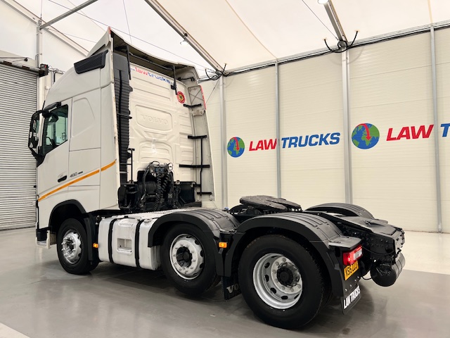 Volvo FH 460 6×2 Midlift Tractor Unit