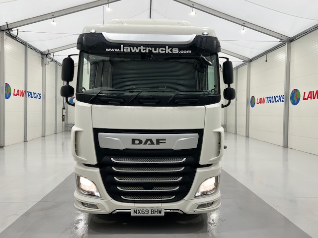 DAF XF 480 6×2 Midlift Tractor Unit