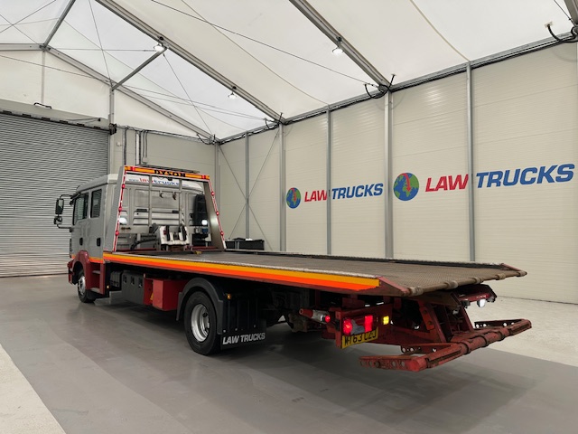 MAN TGL 12.220 Crew Cab Tilt and Slide