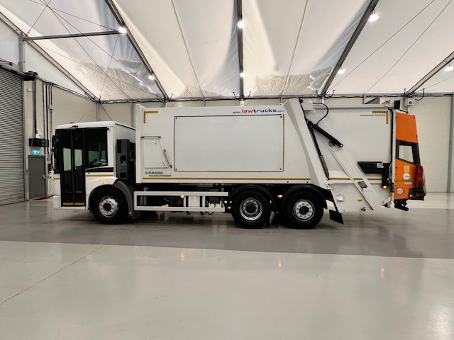 Mercedes Econic 2630 6×2 Refuse Bin Lorry