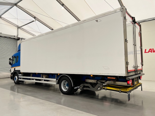 Scania P250 4×2 Sleeper Cab Fridge Box