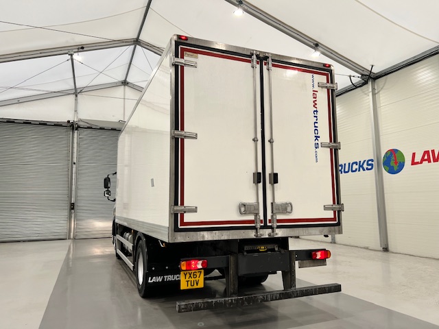 DAF CF 260 4×2 Day Cab Fridge Box