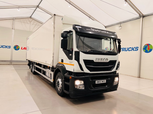Iveco Stralis 310 AT 6×2 Box Van