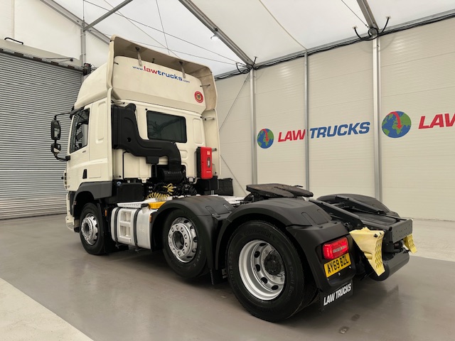 DAF CF 450 6×2 Space Cab Tractor Unit